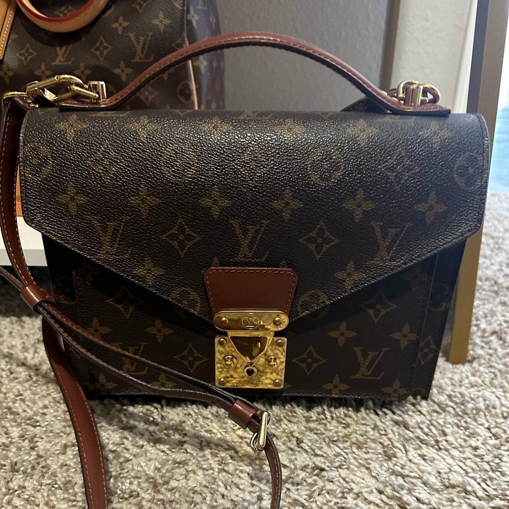 ❤️SOLD❤️Authentic Louis Vuitton Monceau Monogram and Brown Leather
